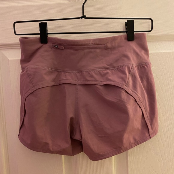 Lulu Lemon Purple Speed Up Lined Short Size 2 - Picture 2 of 4
